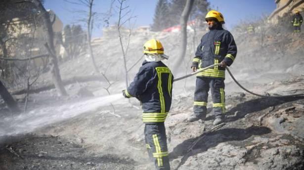 21 طائرة اجنبية تعمل على اخماد الحرائق في الاراضي المحتلة