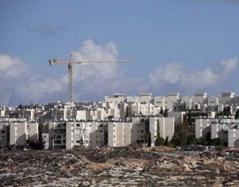 الاحتلال يصادق على طريق التفافي شرق قلقيلية