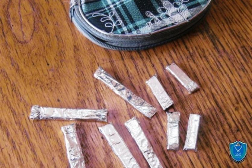 الشرطة تضبط موادا مخدرة بجنين