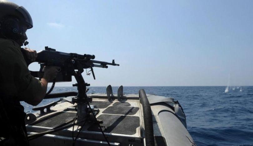 قوات الاحتلال تعتقل 6 صيادين وتصادر مركبين في بحر بيت لاهيا