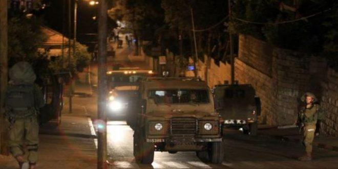 اعتقال شاب بدعوى تنفيذه عملية طعن في العيسوية بالقدس