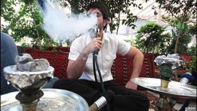 تدخين الشيشة يلوث هواء المنزل أكثر من السجائر