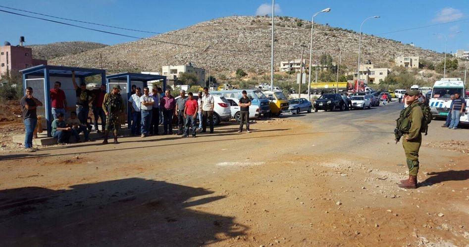 فتح مدخل عقربا جنوب نابلس بعد شهرين من إغلاقه