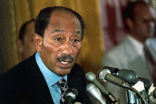 فيديو- ماذا قال السادات عن الأسد الأب قبل 36 عاماً