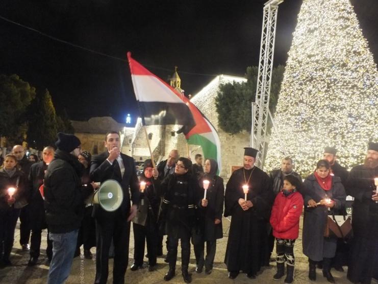 وقفة جماهيرية تضامنية مع الشعب المصري وتنديدا بالجريمة البشعة ضد الكاتدرائية المرقصية في القاهرة