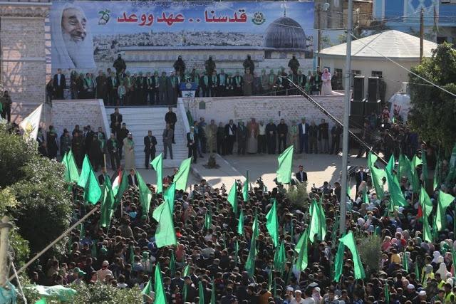 حماس بذكرى انطلاقتها تدعو فتح لطي الماضي وتؤكد: لن نعترف بإسرائيل