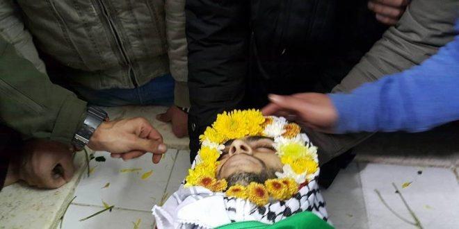 تشييع جثمان الشهيد احمد الخروبي 19 عاما الي مثواه الاخير