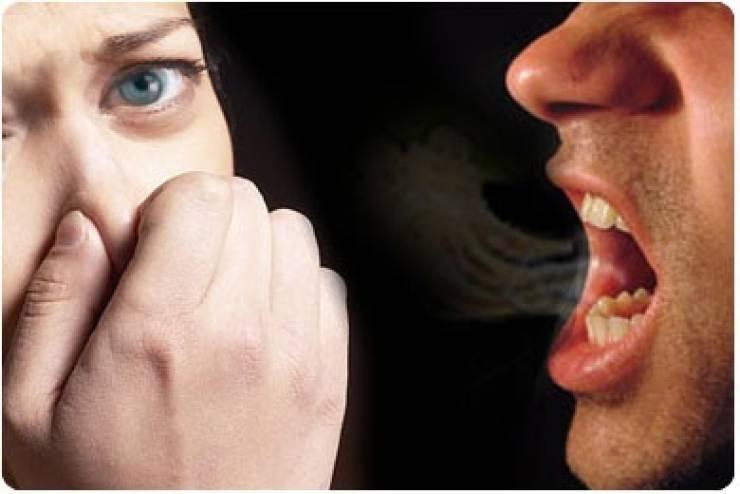 وصفة قوية للتخلص من رائحة الفم الكريهة المحرجة!