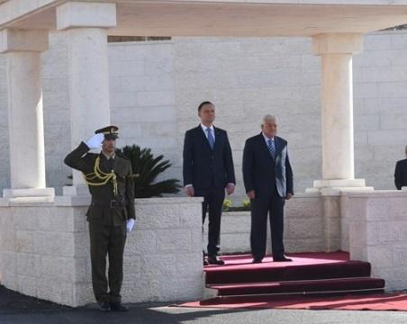 الرئيس من بيت لحم: متمسكون بالسلام كخيار لا رجعة عنه