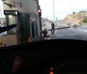 محدث : الاحتلال يدعي احباط عملية دهس في حزما بالقدس