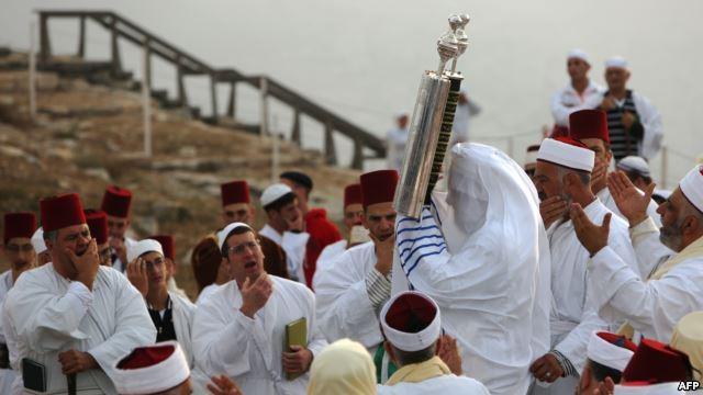 السامريون يحتفلون اليوم بـ