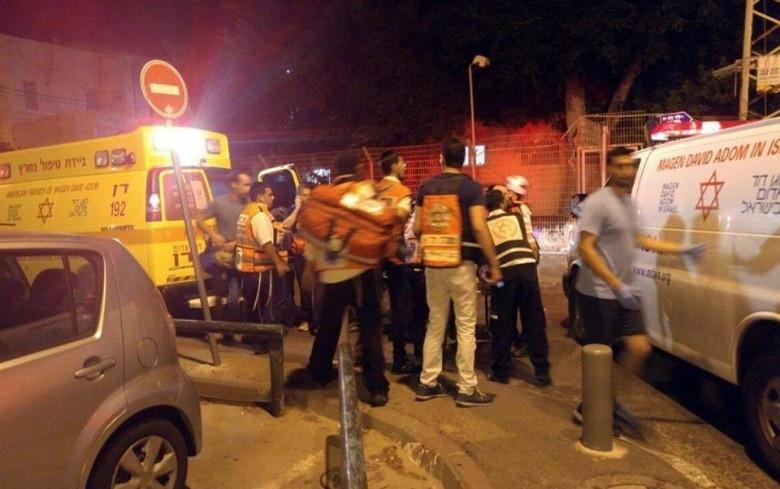 مقتل شاب من الخليل طعنًا في