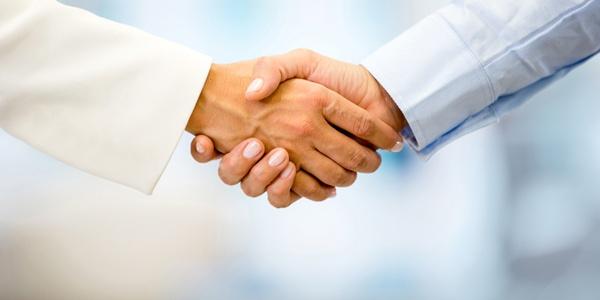 رئيس بلدية بيتونيا يبحث مع