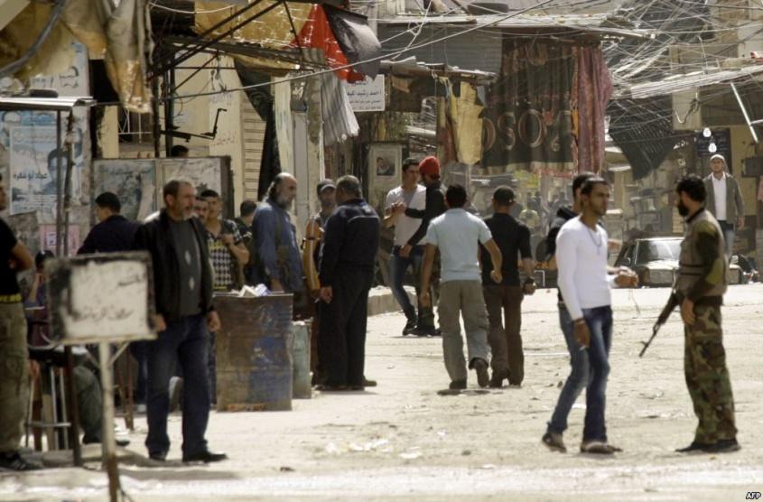 قتلى وجرحى بتجدد الاشتباكات في مخيم عين الحلوة