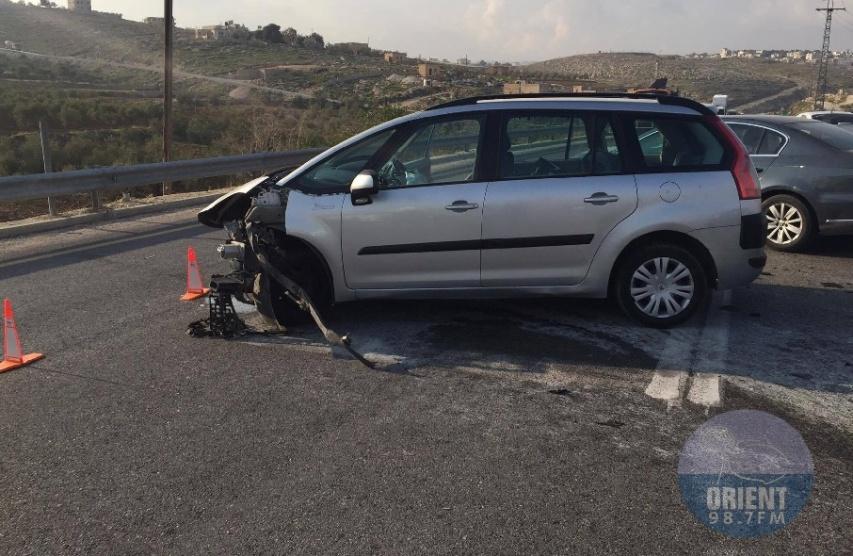 الهلال الاحمر لشبكة اورينت: اصابة 4 مواطنين بحادث سير في زعترة شرق بيت لحم