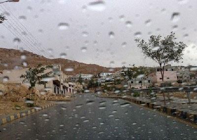 امطار اليوم وثلوج غدا فوق 900 متر