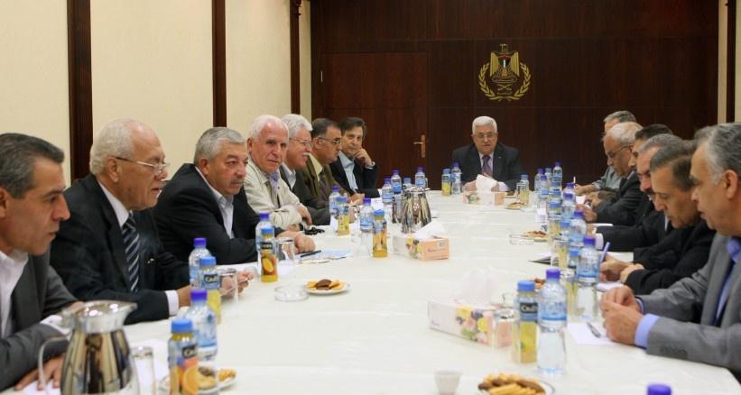 توزيع مهام مركزية فتح ..العالول نائبا للرئيس