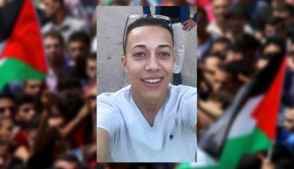 محدث :تشييع جثمان الشهيد حسين ابو غوش قي قلنديا شمال القدس