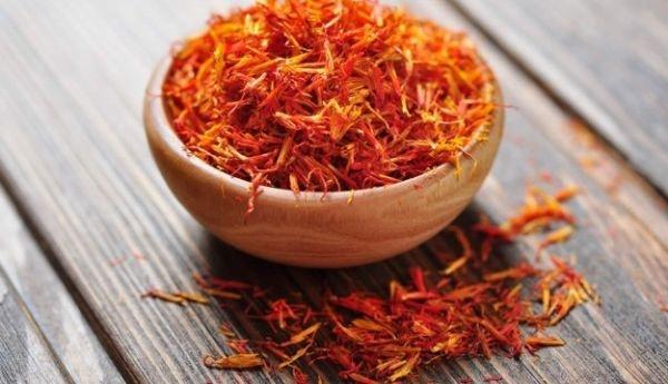منافع الزعفران المذهلة