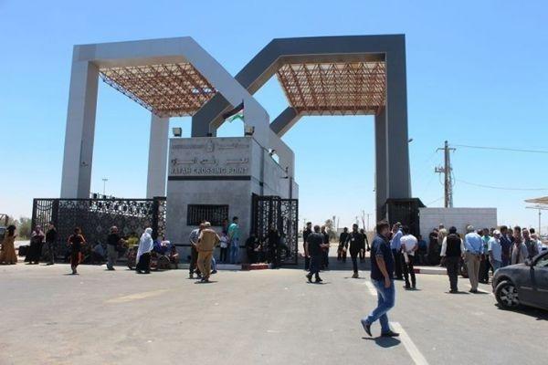 أكثر من 5700 مسافر تنقلوا عبر معبر رفح خلال 4 أيام