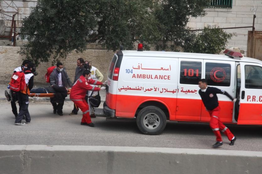 إصابة طفلة بجروح خطيرة لسقوطها من علو في قباطية