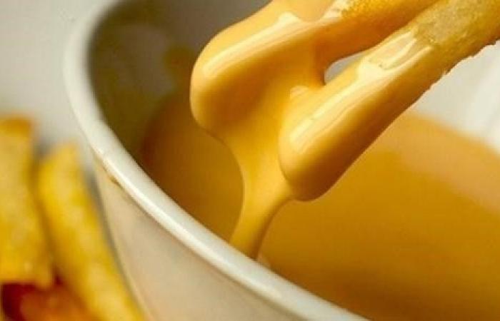 احذروا.. الجبنة الكريمي والشيدر تزيد خطر سرطان الثدي