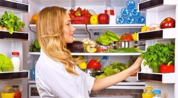 ‫ما الطريقة الصحيحة لحفظ الأطعمة في الثلاجة؟‬