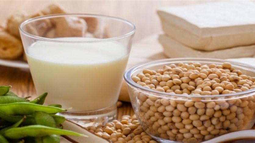 ما علاقة منتجات الصويا بسرطان الثدي؟