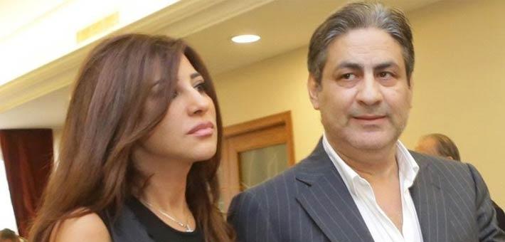 بالفيديو- نجوى كرم متأثرة في جنازة شقيقها: 