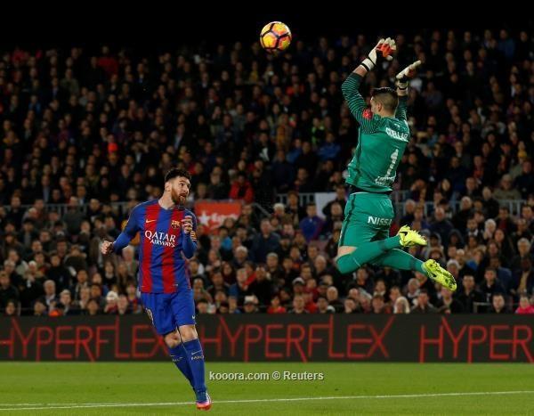 ميسي يفرض 5 شروط قبل التجديد لبرشلونة