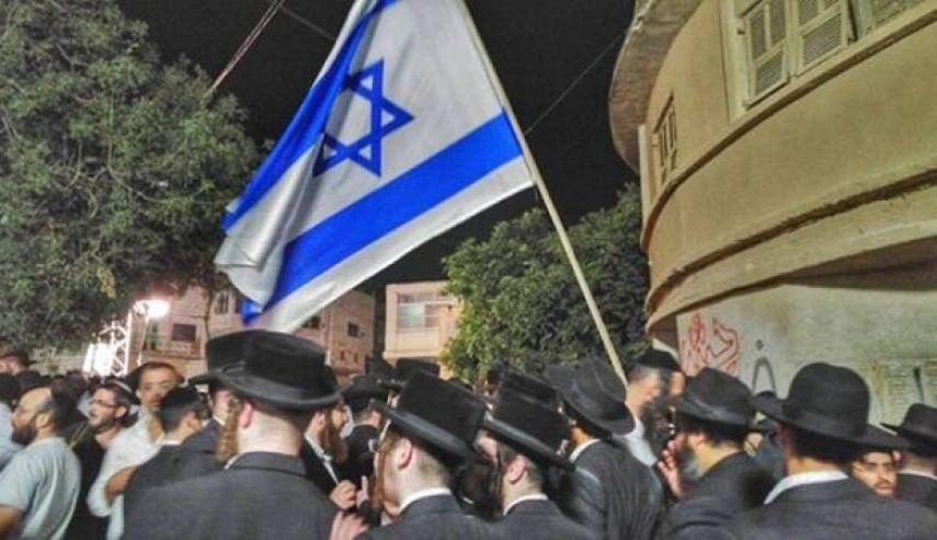 مستوطنون يقتحمون مقامات كفل حارس بسلفيت