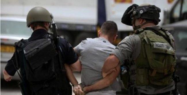 الاحتلال يعتقل شاباً فلسطينياً قرب الحرم الابراهيمي