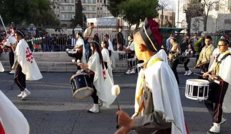 الطوائف المسيحية تحتفل بأول أيام عيد الفصح المجيد