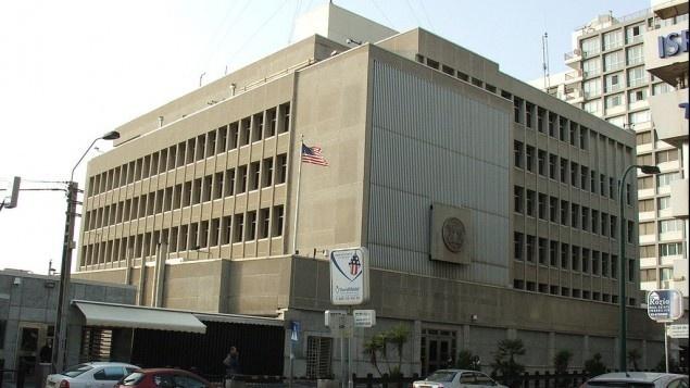 ترامب: لا تسألوني عن نقل السفارة للقدس قبل شهر