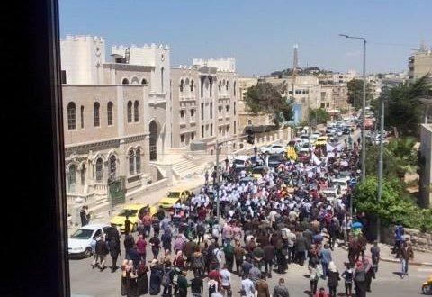 بالفيديو : الاحتلال يقمع مسيرة داعمة للأسرى في بيت لحم