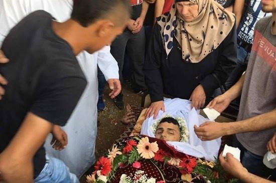 تشييع جثمات الشهيد صهيب مشاهرة