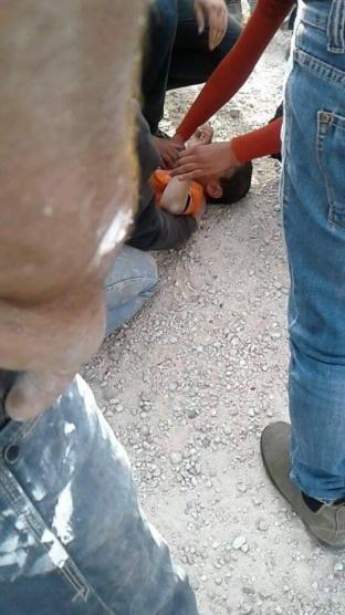 مستوطن يدهس طفلا ً ويصيبه بجروح خطيرة بالخليل