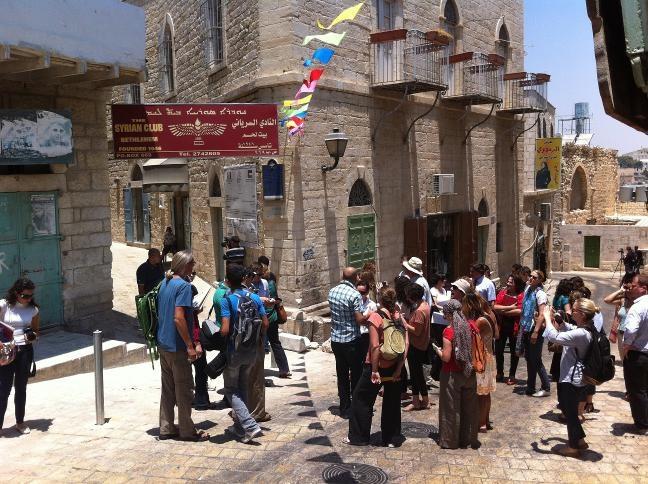 الغاء قرار الاحتلال بمنع دخول السياح الى المناطق الفلسطينية