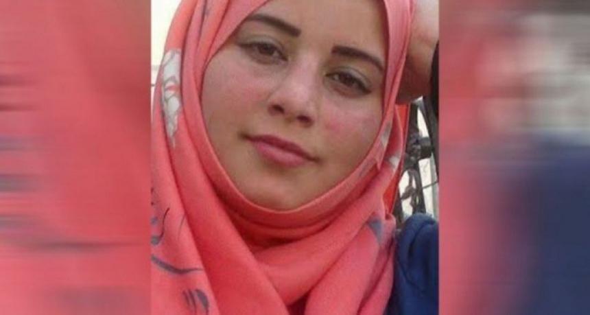 الاحتلال يسلم جثمان الشهيدة طقاطقة