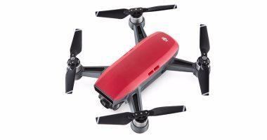 Dji تكشف عن طائرة بدون طيار صغيرة الحجم وتعمل بحركة اليد