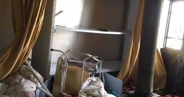 الخليل: قوات الاحتلال تقتحم بناية سكنية وتدمر محتوياتها