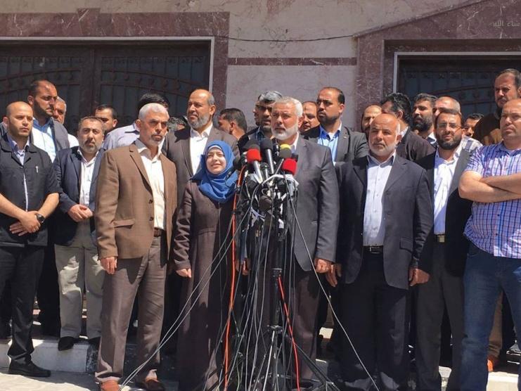 هنية يعلن اعتقال قاتل الشهيد مازن فقهاء