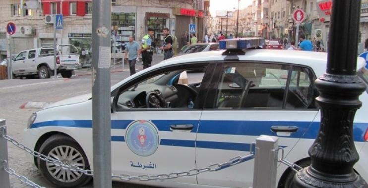 القبض على عصابة ارتكبت عشرات جرائم السلب والسرقة