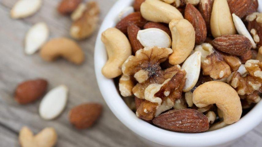 تناول المكسرات يقلل خطر عودة سرطان القولون