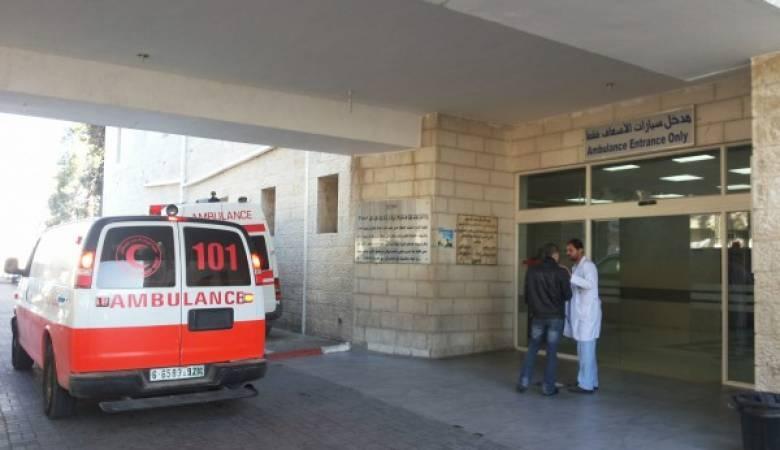 إصابة مرضى بينهم أطفال بالاختناق عقب اقتحام مجمع فلسطين الطبي