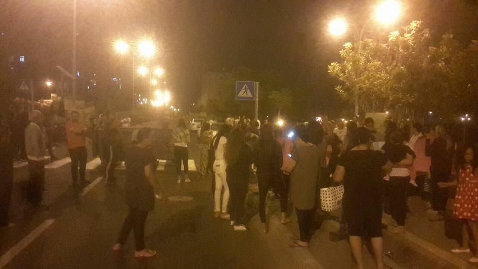 العشرات يغلقون أحد الطرق احتجاجا على قيام مستوطن بدهس فلسطينية في حيفا
