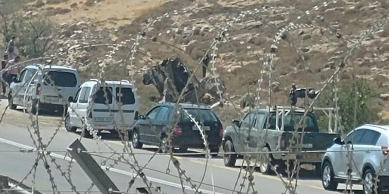 انقلاب جيب عسكري اسرائيلي قرب الخليل واصابة اثنين من الجنود
