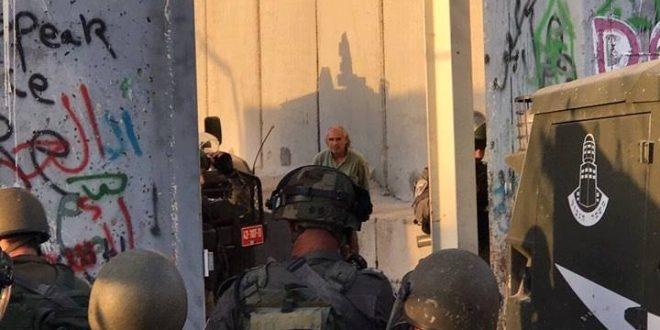 الاحتلال يعتقل مواطنا ومتضامنا  خلال مسيرة تضامن مع “الأقصى” في بيت لحم