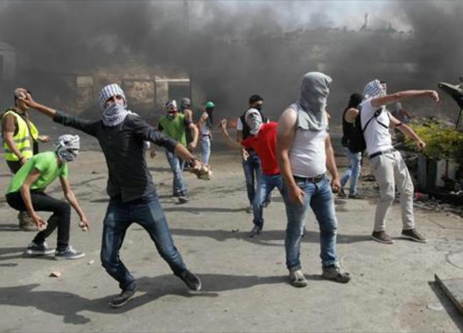 إصابات بمواجهات قرب 