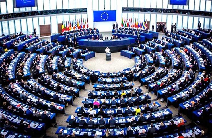 نواب إسبان أمام البرلمان الأوروبي: الحرية للاسيرات الفلسطينيات